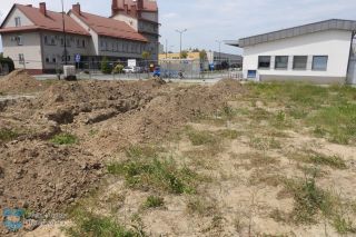 Budowa parkingu obok stacji kolejowej w Kolbuszowej