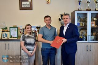 Nowe oświetlenie boiska przy szkole w Kolbuszowej Górnej