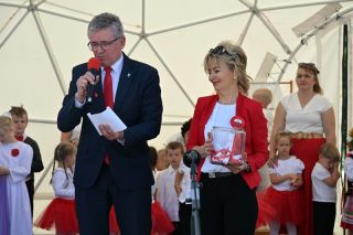 Przedszkolaki świętowały Dzień Flagi